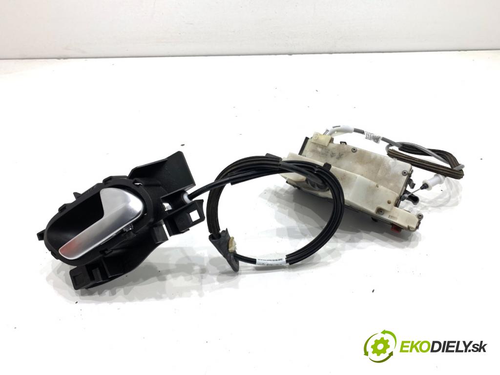 CITROEN C4 II liftback 2017 81 kW 1.2 THP 110 1199 zámok Dvere pravy zad 9685351480