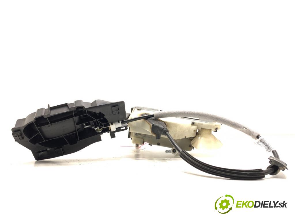 CITROEN C4 II liftback 2017 81 kW 1.2 THP 110 1199 zámok Dvere ľavy predný 9685351380