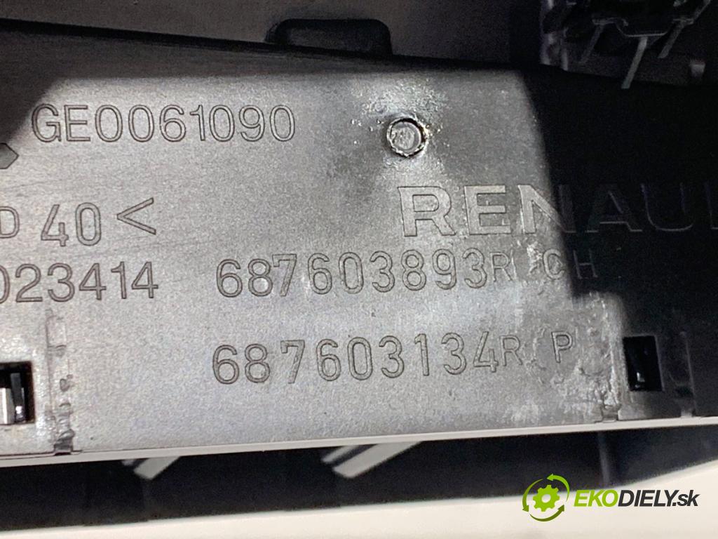 RENAULT TRAFIC III Skrzynia 2025 125 kW 2.0 dCi 170 (FGMM) 1997 Mriežky kúrenia pravy predný 687603893R