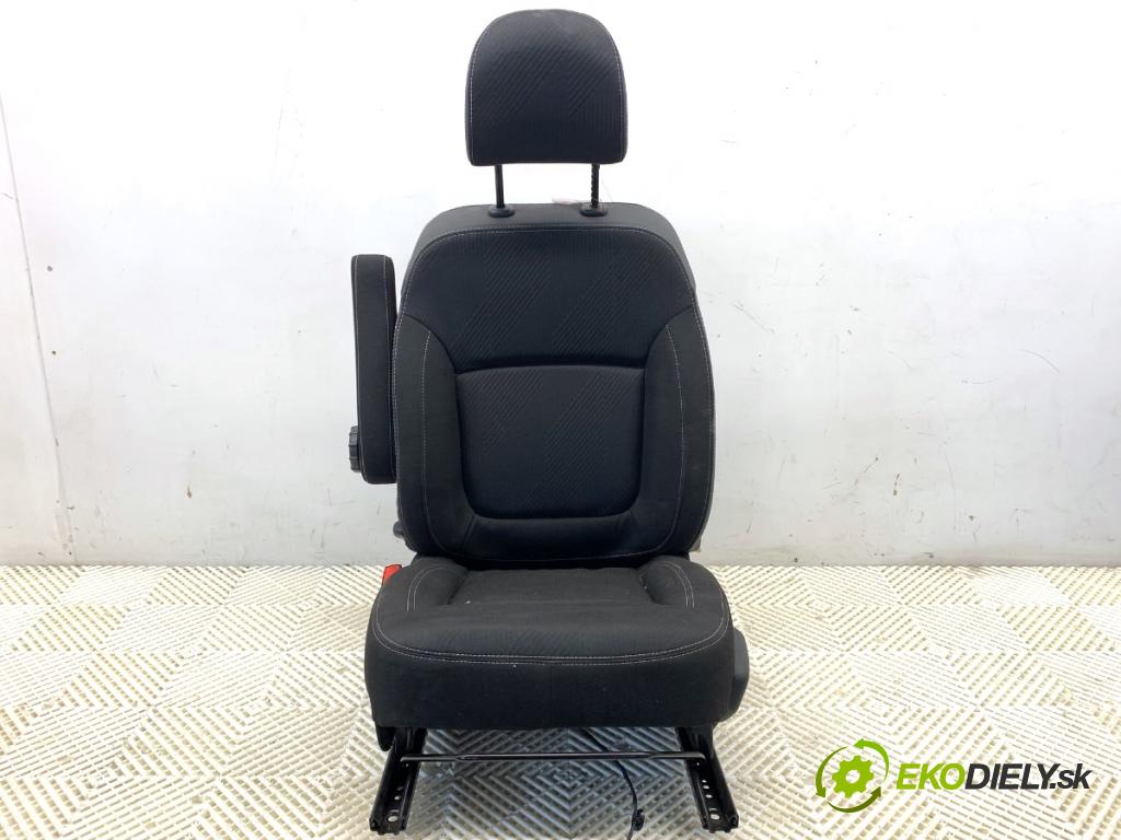 RENAULT TRAFIC III Skrzynia 2025 125 kW 2.0 dCi 170 (FGMM) 1997 Sedadlo ľavy predný 