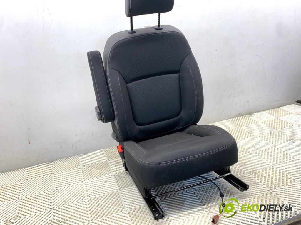 RENAULT TRAFIC III Skrzynia 2025 125 kW 2.0 dCi 170 (FGMM) 1997 Sedadlo ľavy predný