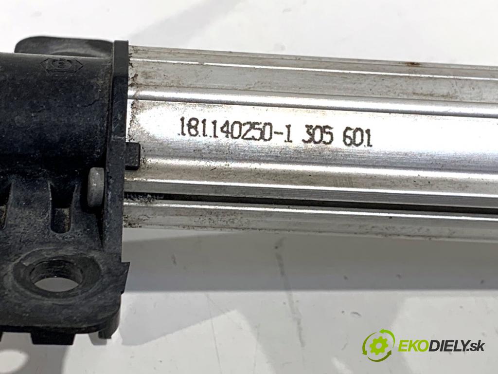 CITROEN C4 PICASSO I nadwozie wielkoprzestrzenne (MPV) 2007 100 kW 2.0 HDi 138 1997 ostrekovača svetla pravy predný 9656681377