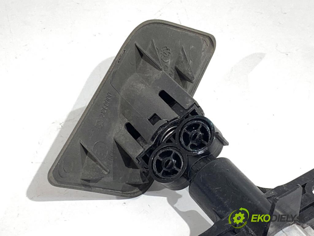 CITROEN C4 PICASSO I nadwozie wielkoprzestrzenne (MPV) 2007 100 kW 2.0 HDi 138 1997 ostrekovača svetla ľavy predný 9656681477