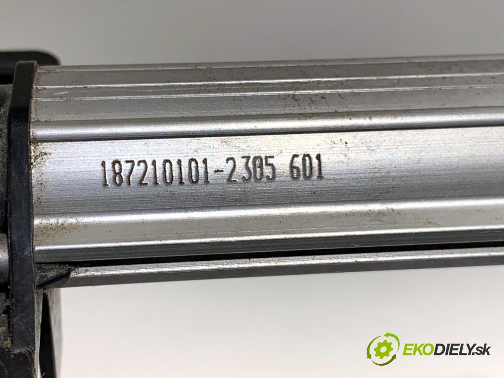 CITROEN C4 PICASSO I nadwozie wielkoprzestrzenne (MPV) 2007 100 kW 2.0 HDi 138 1997 ostrekovača svetla ľavy predný 9656681477