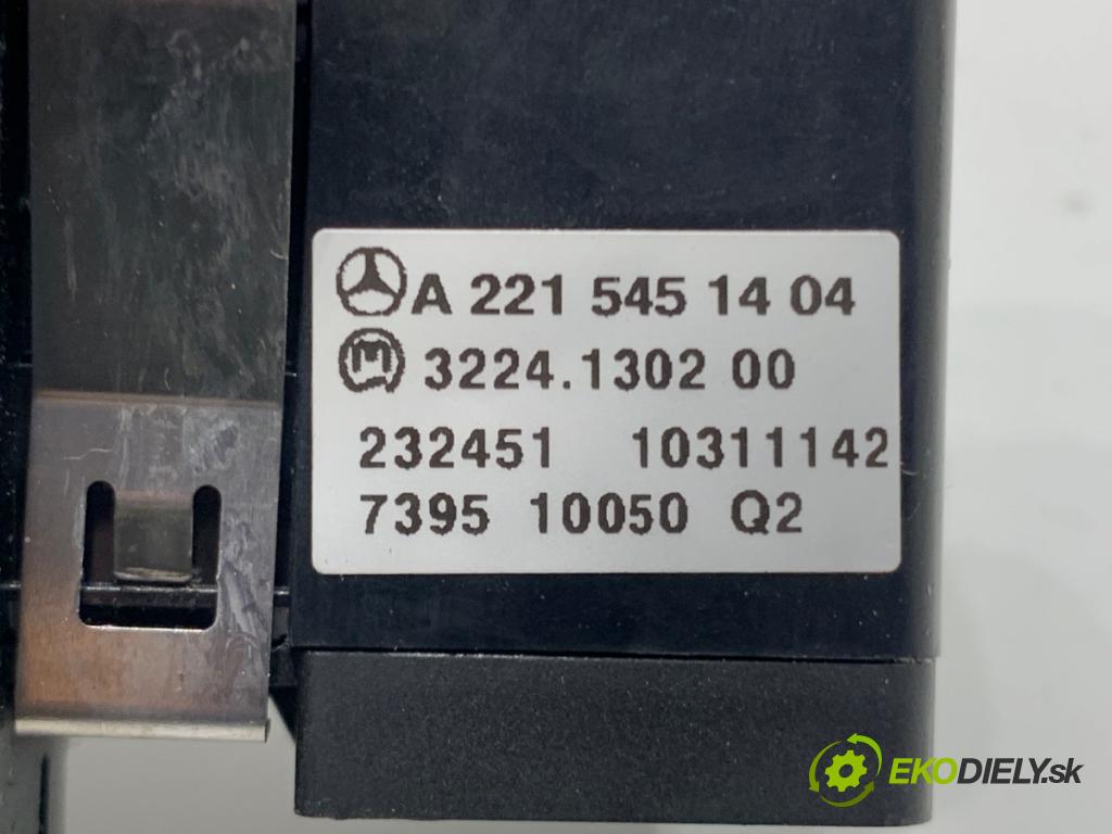 MERCEDES-BENZ W221 sedan 2007 173 kW S 320 CDI (221.022, 221.122) 2987 spínač světel A2215451404