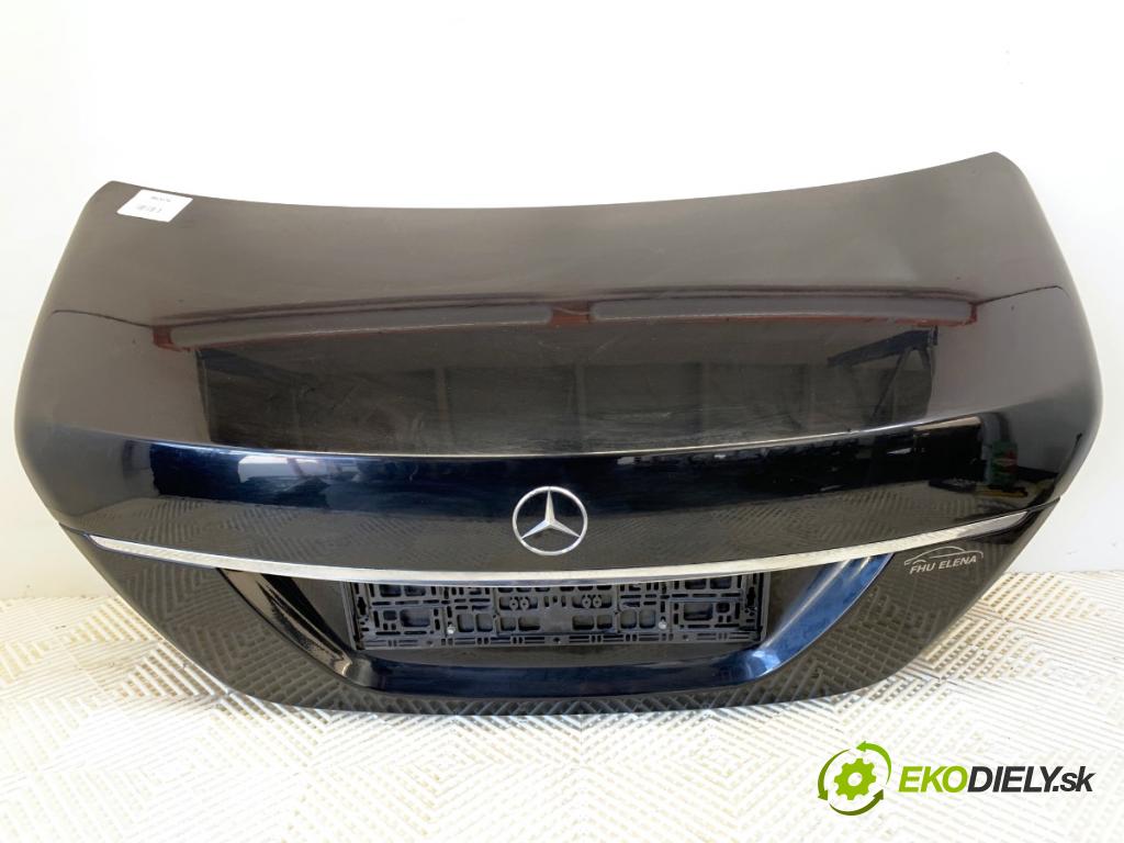 MERCEDES-BENZ W221 sedan 2007 173 kW S 320 CDI (221.022, 221.122) 2987 kapota zadní část C197 