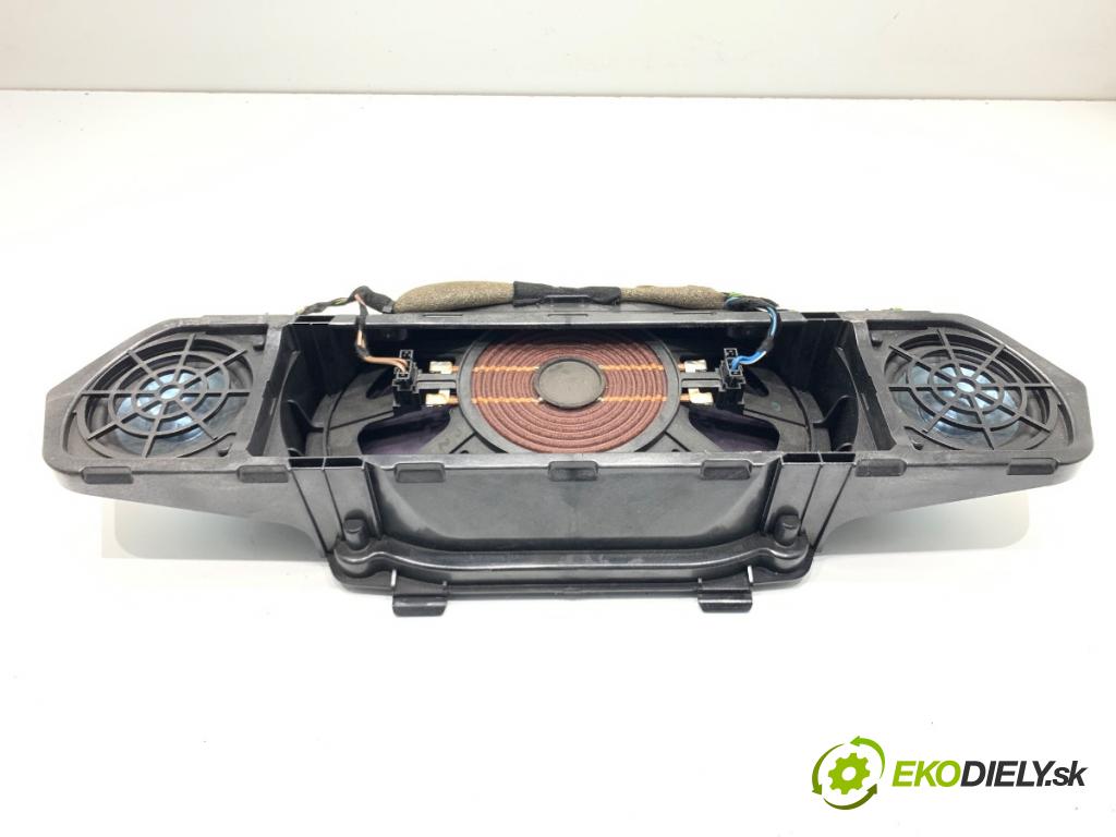 MERCEDES-BENZ W221 sedan 2007 173 kW S 320 CDI (221.022, 221.122) 2987 subwoofer A2218205202 (Audio zariadenie)