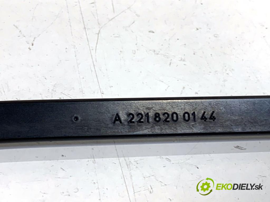 MERCEDES-BENZ W221 sedan 2007 173 kW S 320 CDI (221.022, 221.122) 2987 Rameno stierače predný A2218200144 A2218200244