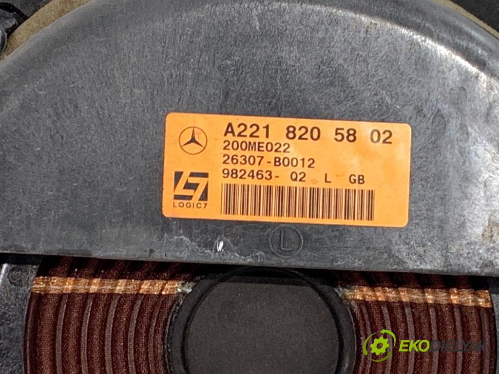MERCEDES-BENZ W221 sedan 2007 173 kW S 320 CDI (221.022, 221.122) 2987 reproduktory A2218205802 A2218203702