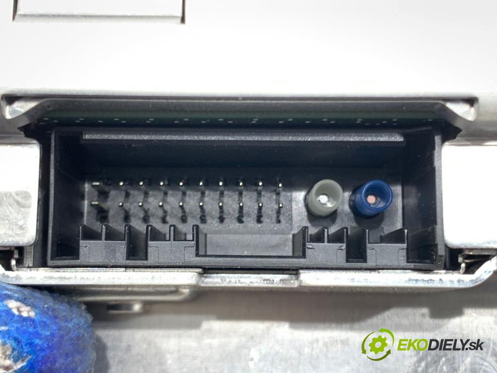 MERCEDES-BENZ W221 sedan 2007 173 kW S 320 CDI (221.022, 221.122) 2987 RADIO Navigácia 2218700693 (Audio zariadenie)