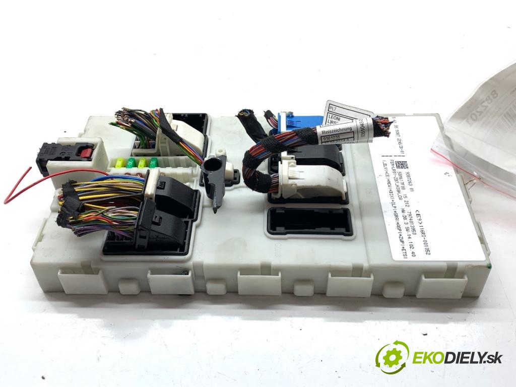 BMW F34 liftback 2015 140 kW 320 d 1995 Modul FEM: 9387263