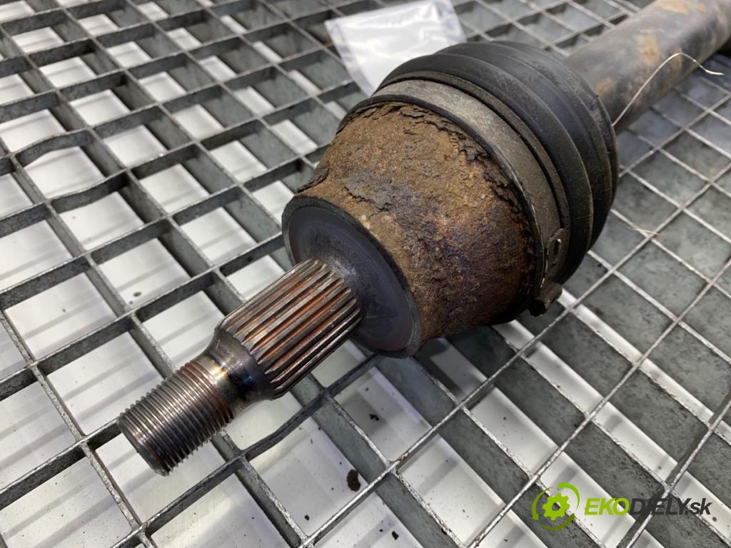 MERCEDES-BENZ W169 liftback 2006 85 kW A 170 (169.032, 169.332) 1699 Poloos ľavy predný