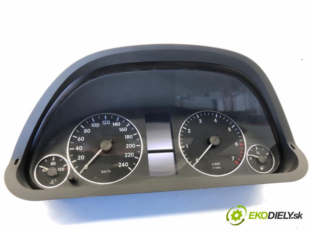 MERCEDES-BENZ W169 liftback 2006 85 kW A 170 (169.032, 169.332) 1699 Prístrojovka 1031098101 (Prístrojová doska)