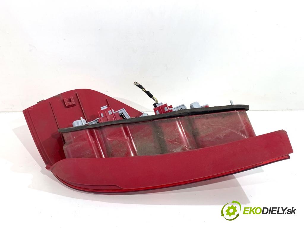 MERCEDES-BENZ W169 liftback 2006 85 kW A 170 (169.032, 169.332) 1699 Svetlo ľavy zad 1698200364