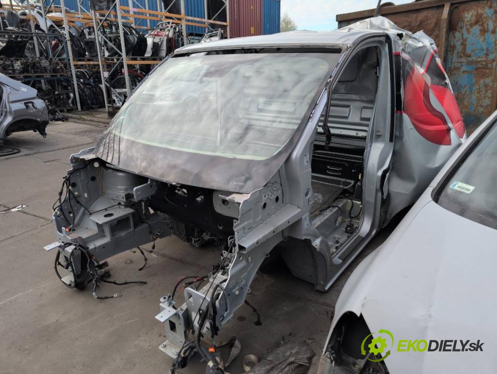 RENAULT TRAFIC III Skrzynia 2025 125 kW 2.0 dCi 170 (FGMM) 1997 karoséria ČTVRŤÁK: Blatník prah strecha PODŁUŻNICA