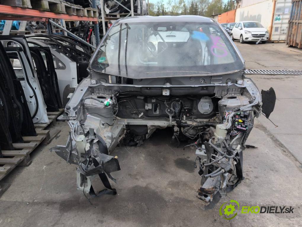 MITSUBISHI ECLIPSE SUV 2019 120 kW 1.5 T-Mivec 1499 karoséria ČTVRŤÁK: Blatník prah strecha PODŁUŻNICA