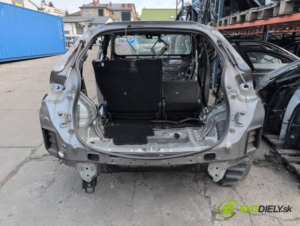MITSUBISHI ECLIPSE SUV 2019 120 kW 1.5 T-Mivec 1499 karoséria ČTVRŤÁK: Blatník prah strecha PODŁUŻNICA