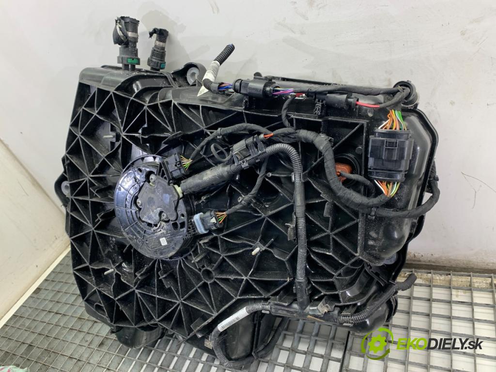 VW TRANSPORTER T6 Autobus 2024 110 kW 2.0 TDI 1968 Nádržka SCR: 7LA131877E