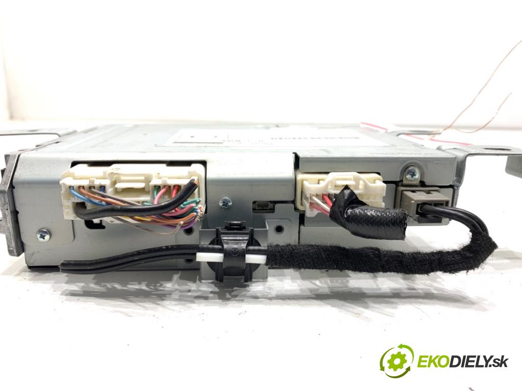 MAZDA 3 BM liftback 2014 88 kW 2.0 1998 Zosilňovač radia BHS3-66DRX (Zosilňovač)