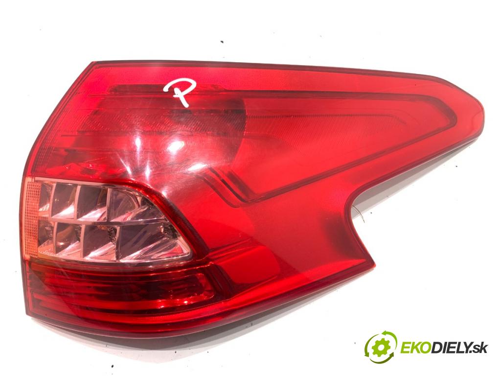 CITROEN C5 III sedan 2010 103 kW 2.0 HDi 140 1997 Svetlo pravy zad 