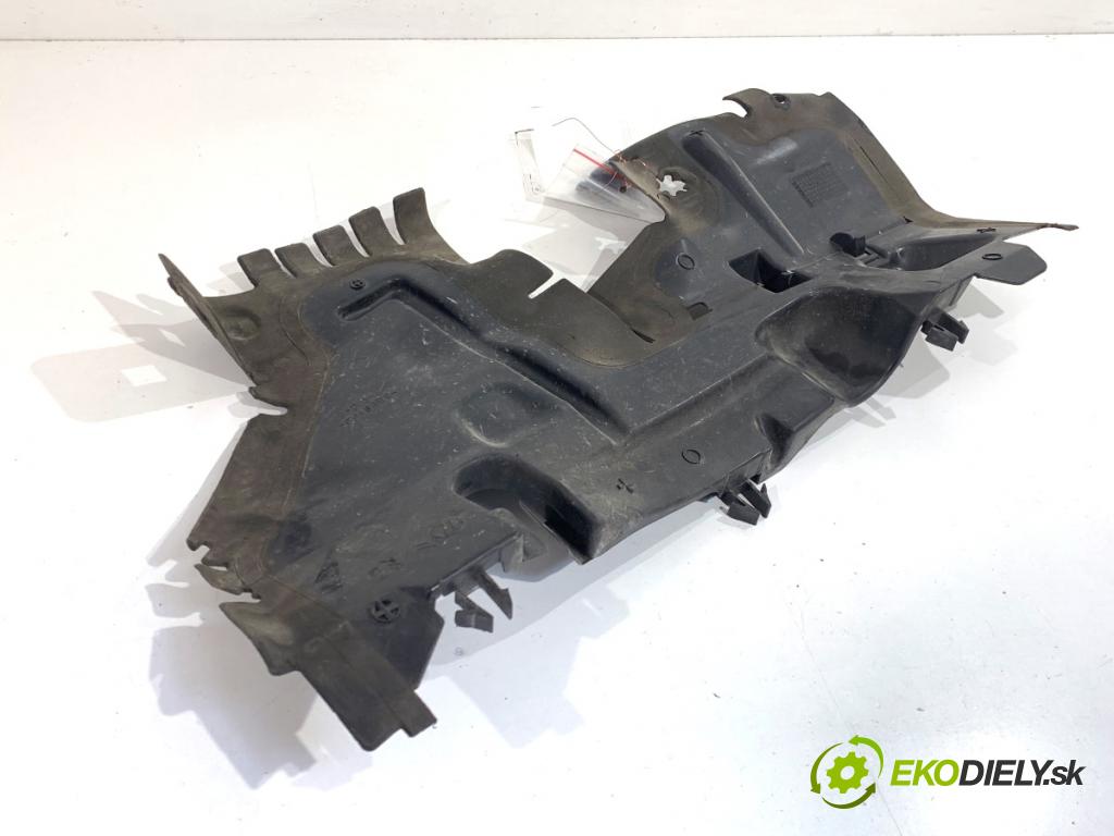 CITROEN C5 III sedan 2010 103 kW 2.0 HDi 140 1997 Volant vzduchu pravá 9682510480