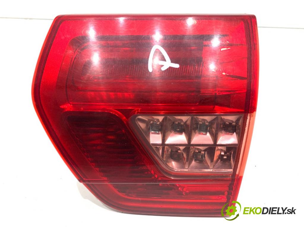 CITROEN C5 III sedan 2010 103 kW 2.0 HDi 140 1997 Svetlo zad pravá vnútorná 9671811380 (Kľučka dverí ostatné)
