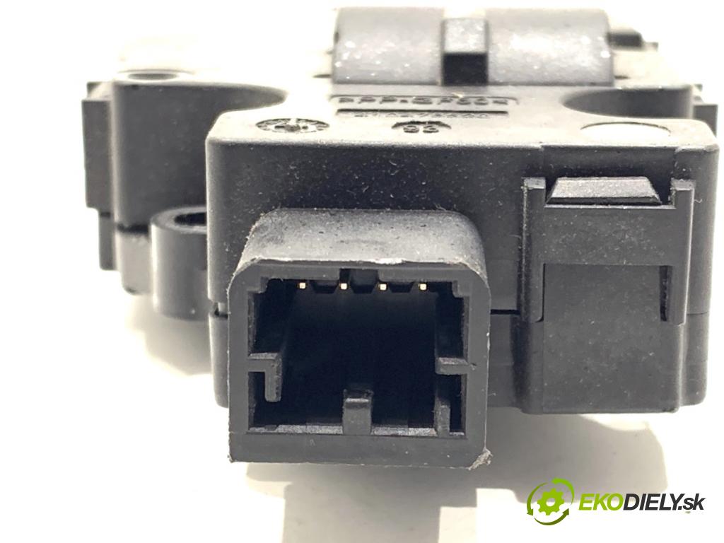 BMW G02 SUV 2023 140 kW xDrive 20 d 1995 Motor kúrenia EFB492