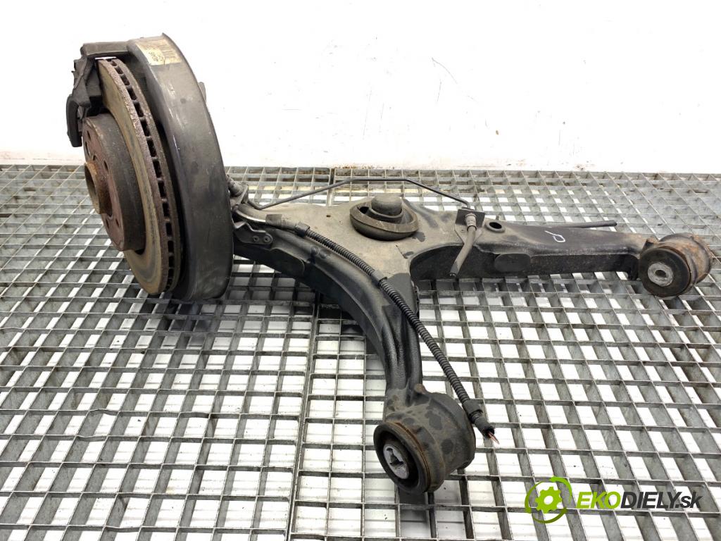 VW TRANSPORTER T6 Autobus 2024 110 kW 2.0 TDI 1968 náboj rameno pravý zadní část 7E0501414A