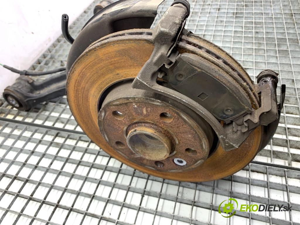 VW TRANSPORTER T6 Autobus 2024 110 kW 2.0 TDI 1968 náboj Rameno ľavy zad 7E0501413A