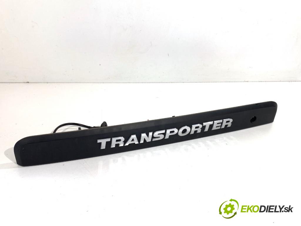 VW TRANSPORTER T6 Autobus 2024 110 kW 2.0 TDI 1968 lišta osvětlení SPŽ poznávací 7LA827574D