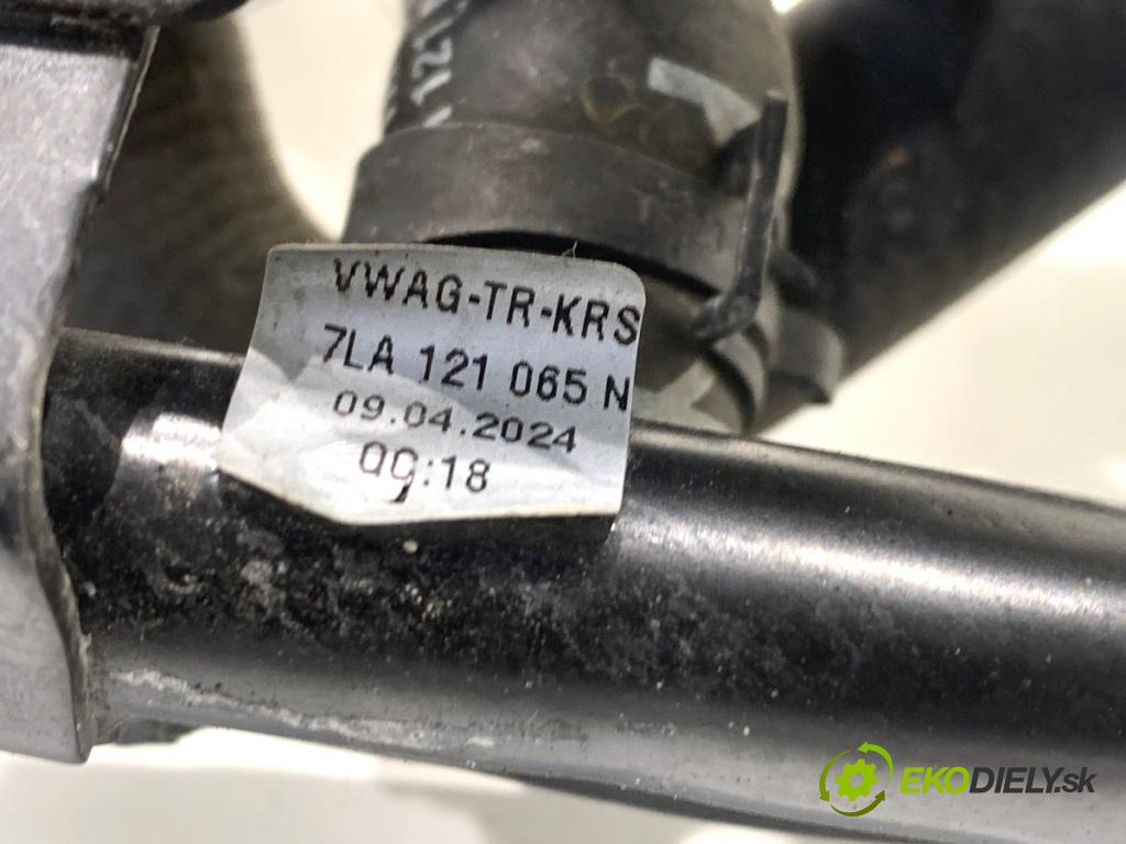 VW TRANSPORTER T6 Autobus 2024 110 kW 2.0 TDI 1968 DALŠÍ: Pumpa vody 03N906249K (Vodná pumpa)