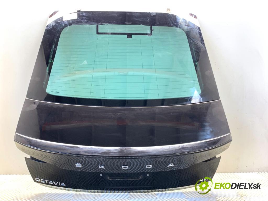SKODA OCTAVIA IV liftback 2023 140 kW 2.0 TSI 4x4 1984 kapota zad LF9R