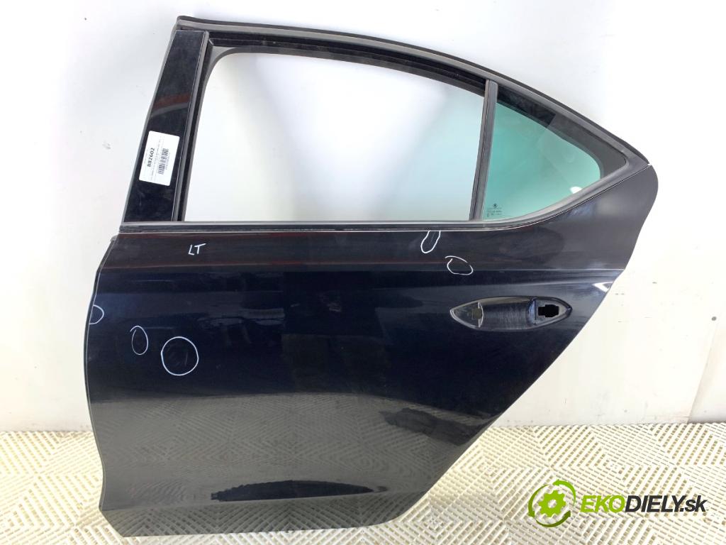 SKODA OCTAVIA IV liftback 2023 140 kW 2.0 TSI 4x4 1984 Dvere ľavy zad LF9R