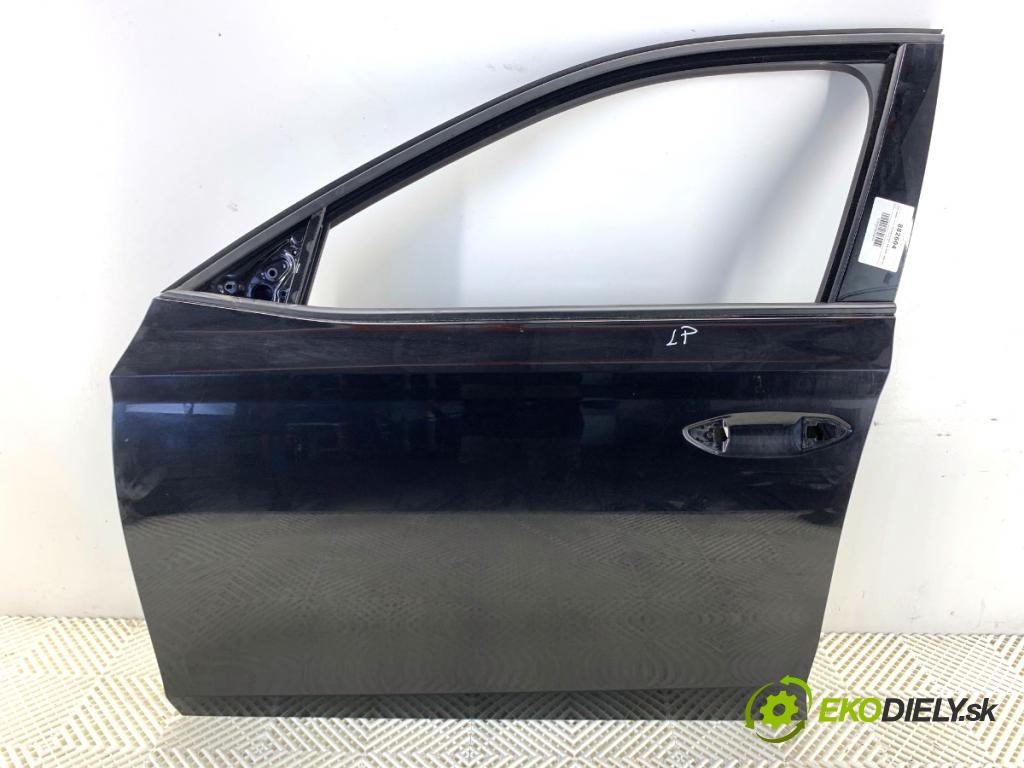 SKODA OCTAVIA IV liftback 2023 140 kW 2.0 TSI 4x4 1984 Dvere ľavy predný LF9R