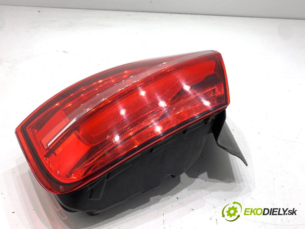 AUDI A8 D4 sedan 2014 283 kW 4.2 TDI quattro 4134 Svetlo pravy zad 4H0945096K