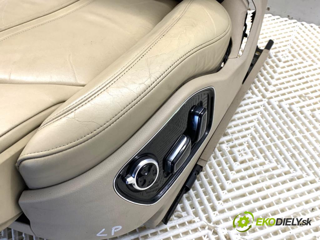 AUDI A8 D4 sedan 2014 283 kW 4.2 TDI quattro 4134 Sedadlá, sedačky Sedadlo Tunel stredový