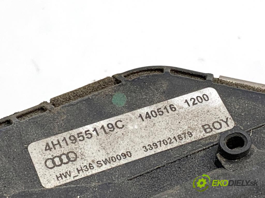 AUDI A8 D4 sedan 2014 283 kW 4.2 TDI quattro 4134 Mechanizmus stieračov predný 4H1955023D (Motorček stieračov predný)