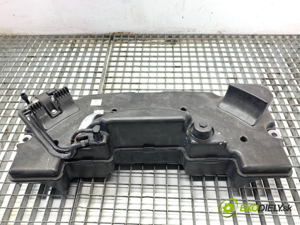 AUDI A8 D4 sedan 2014 283 kW 4.2 TDI quattro 4134 Nádržka SCR: 4H0131878