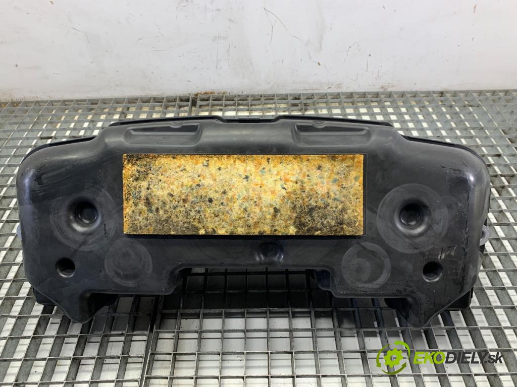 AUDI A8 D4 sedan 2014 283 kW 4.2 TDI quattro 4134 Nádržka SCR: 4H0131878