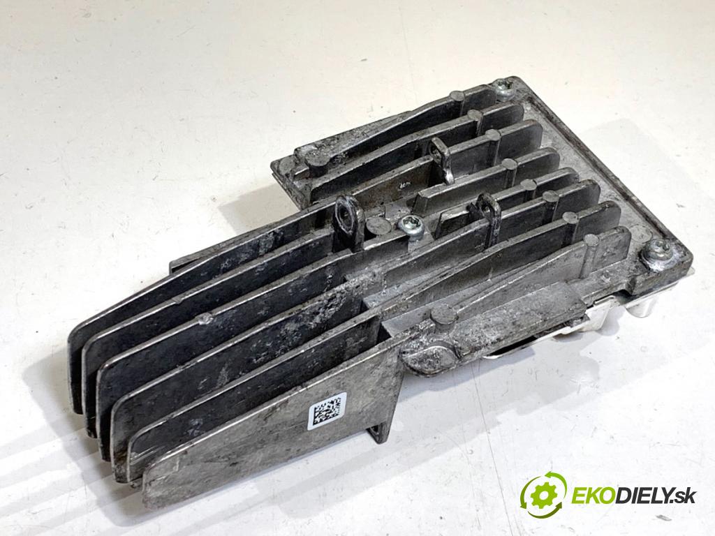 VW TRANSPORTER T6 Autobus 2024 110 kW 2.0 TDI 1968 Modul LED B010917-A