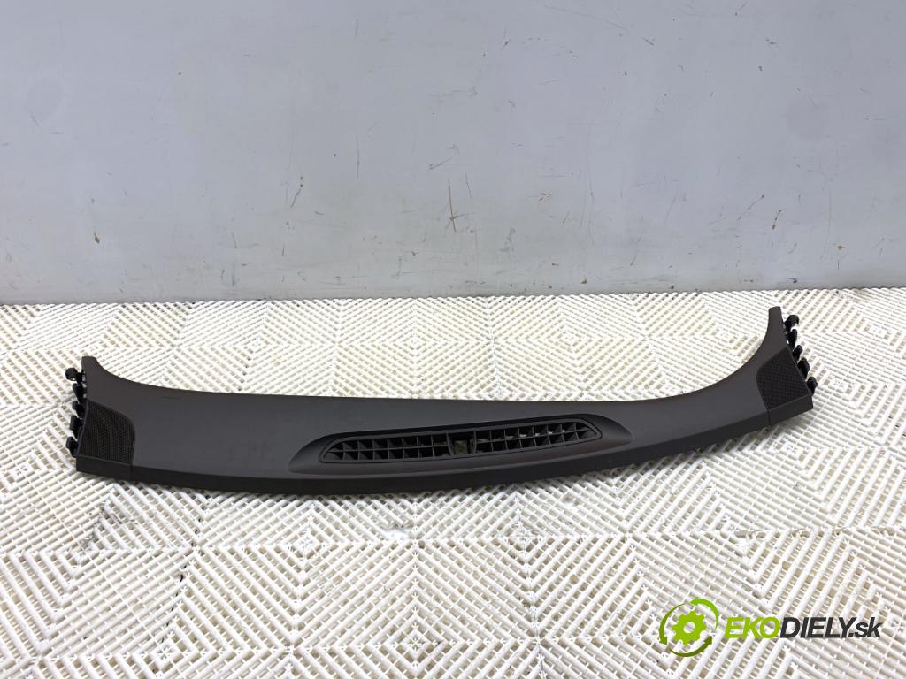 AUDI A8 D4 sedan 2014 283 kW 4.2 TDI quattro 4134 lišta desky přístrojovky 4H1857007C