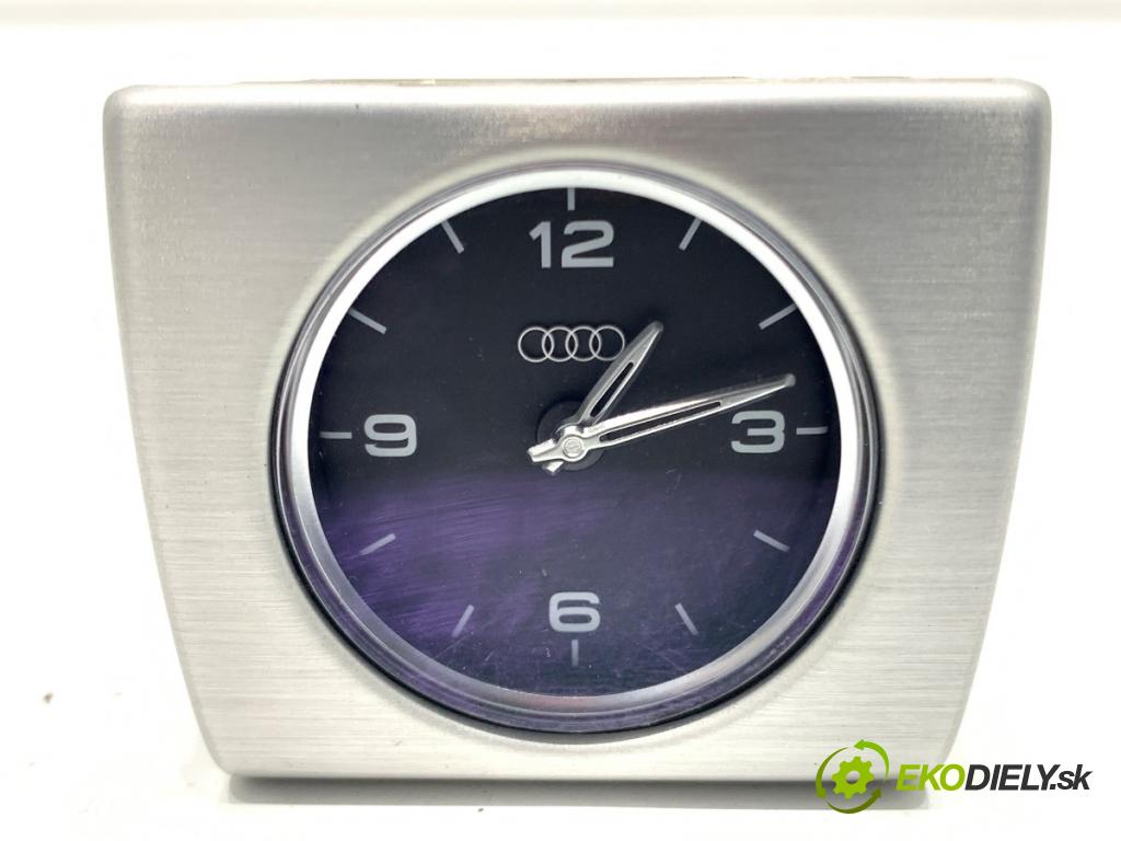 AUDI A8 D4 sedan 2014 283 kW 4.2 TDI quattro 4134 Displej 4H0919204Q (Prístrojová doska)