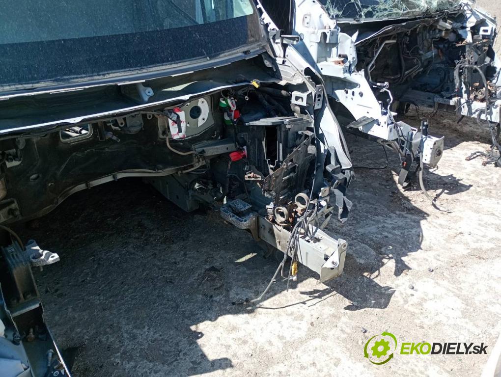 RENAULT MASTER III Autobus 2019 125 kW 2.3 dCi 170 FWD (JV0L) 2298 karoséria ČTVRŤÁK: Blatník zad ľavy pravy prah strecha PODŁUŻNICA ľavy