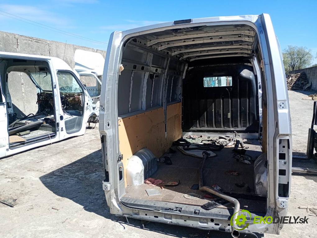 RENAULT MASTER III Autobus 2019 125 kW 2.3 dCi 170 FWD (JV0L) 2298 karoséria ČTVRŤÁK: Blatník zad ľavy pravy prah strecha PODŁUŻNICA ľavy