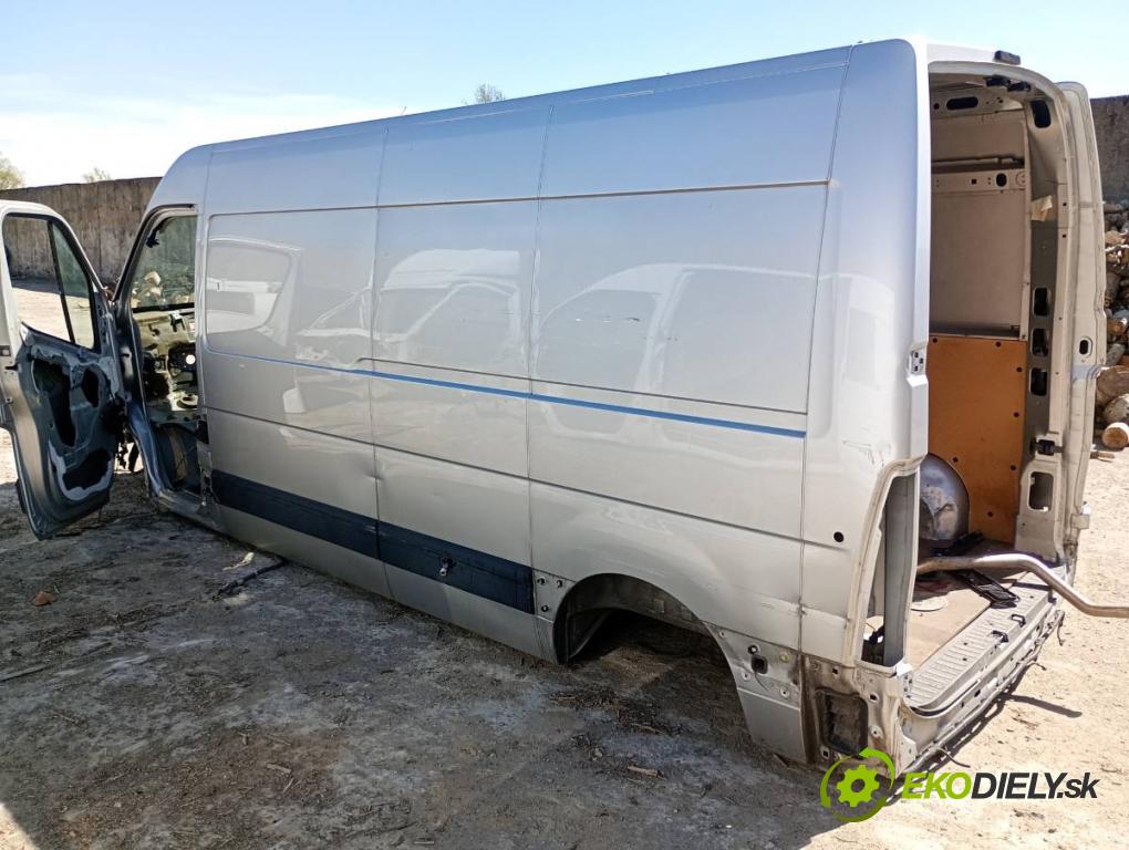 RENAULT MASTER III Autobus 2019 125 kW 2.3 dCi 170 FWD (JV0L) 2298 karoséria ČTVRŤÁK: Blatník zad ľavy pravy prah strecha PODŁUŻNICA ľavy