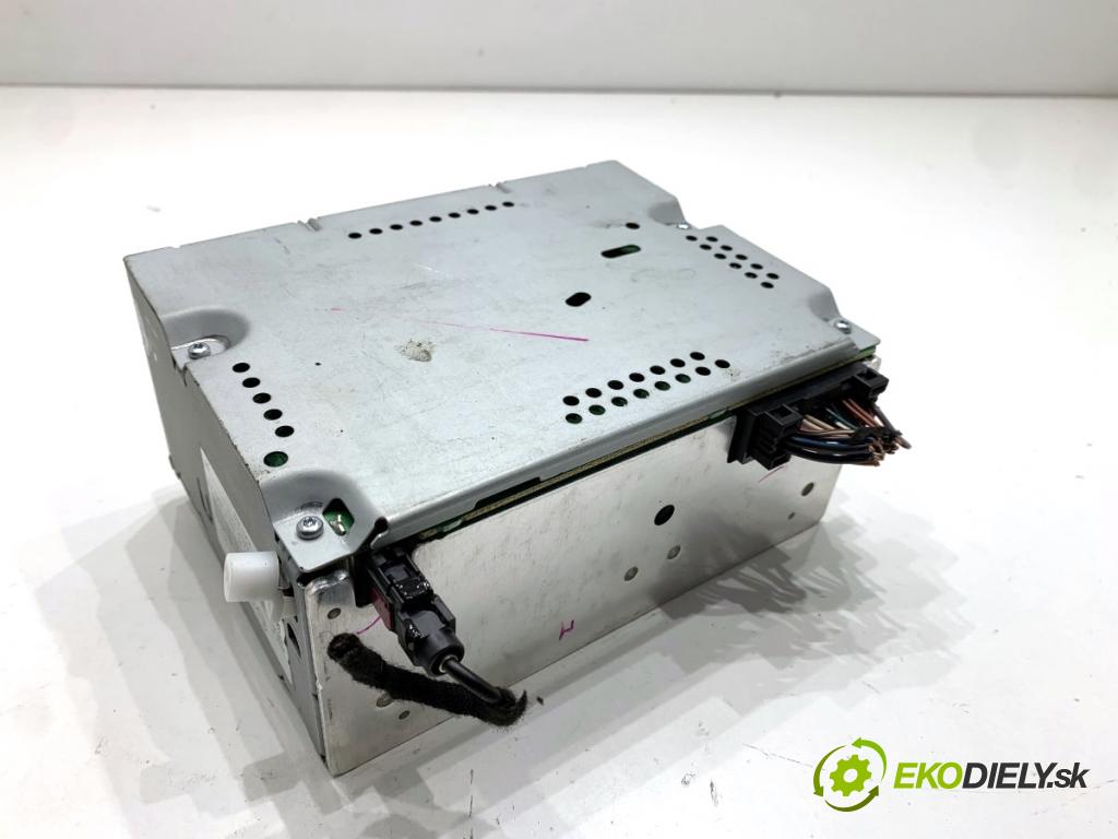 FORD FIESTA MK7 liftback 2011 88 kW 1.6 Ti 1596 RADIO AA6T-18C815-AE (Audio zariadenie)