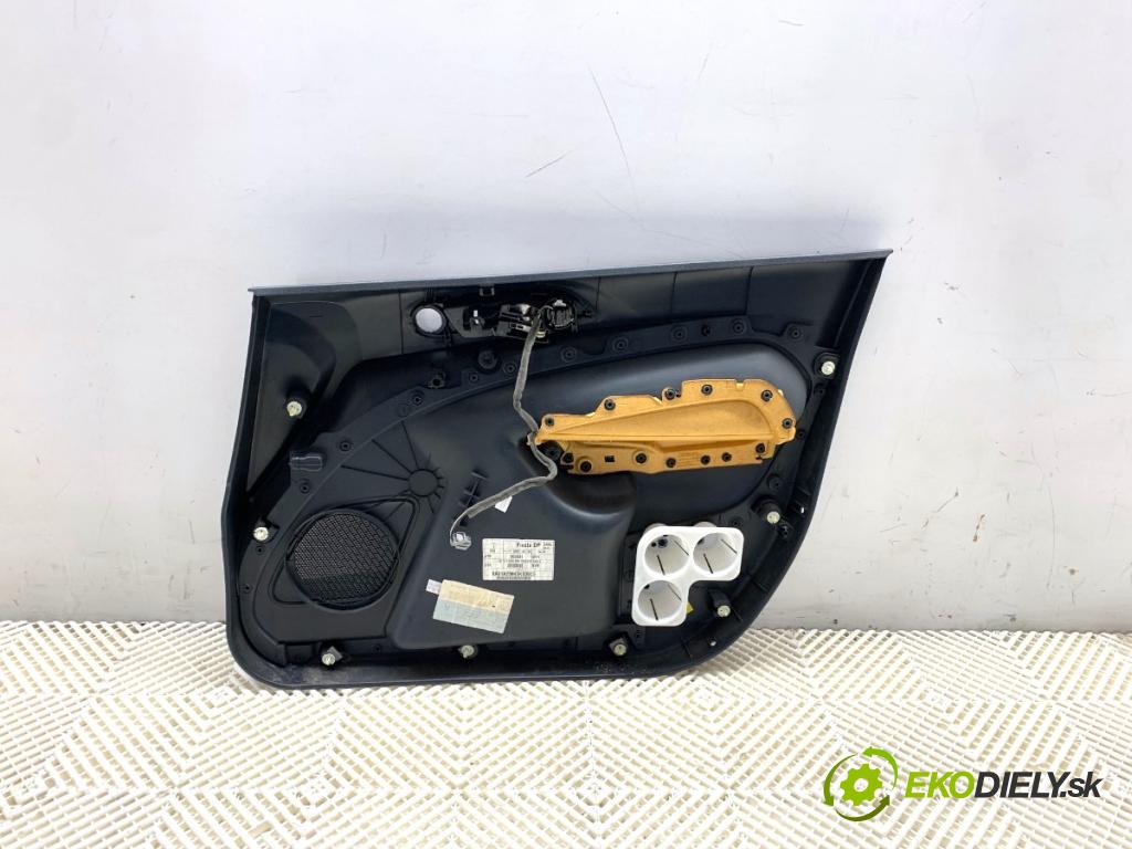 FORD FIESTA MK7 liftback 2011 88 kW 1.6 Ti 1596 ča dveře levý přední část