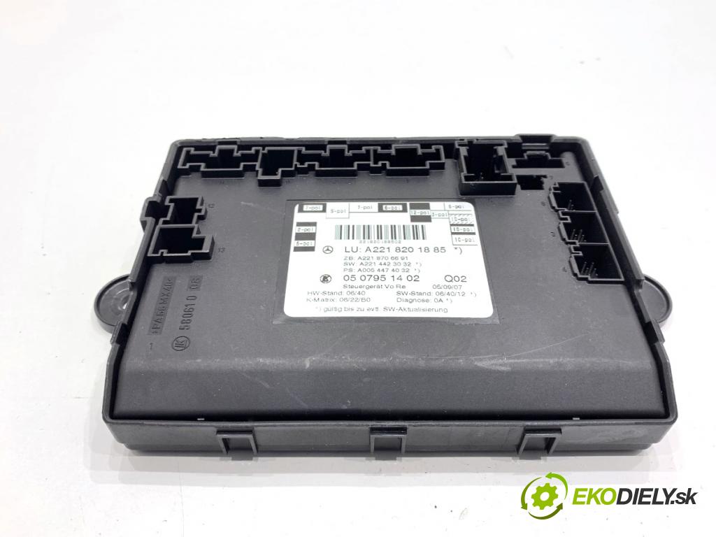 MERCEDES-BENZ W221 sedan 2007 173 kW S 320 CDI (221.022, 221.122) 2987 Modul Dvere predný pravy A2218201885