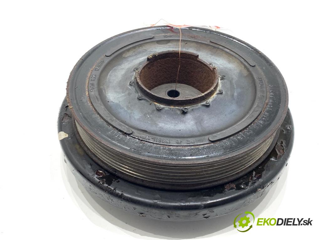 BMW F11 Kombi 2011 190 kW 530 d xDrive 2993 koleso kolesová hriadeľa 8511321 (Remenica)