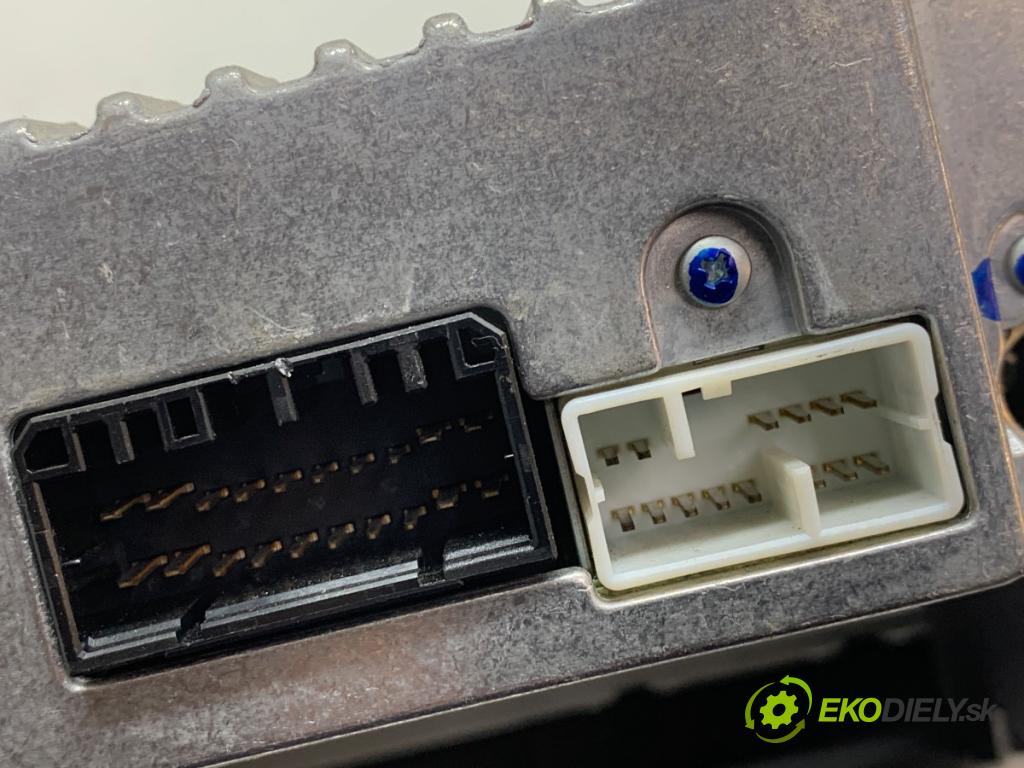 SUZUKI SX4 liftback 2008 88 kW 1.9 DDiS 4x4 (RW 419D) 1910 RADIO 39101-79JB (Audio zariadenie)